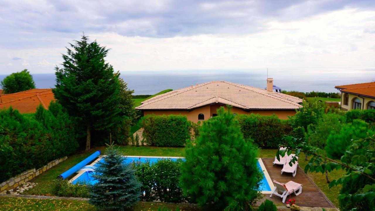 Вила Афина - Villa Afina Baltjik Exteriör bild